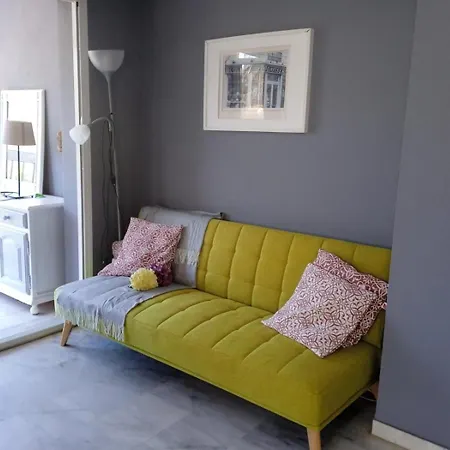1 Bedroom Near The *